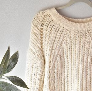 Elizabeth and James chunky cable knit sweater M